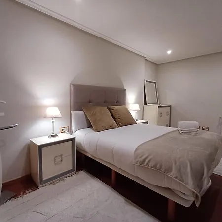 アパート Bedoya - Amplio Y Moderno Piso En Pleno Centro De コマルカ・デ・オウレンセ